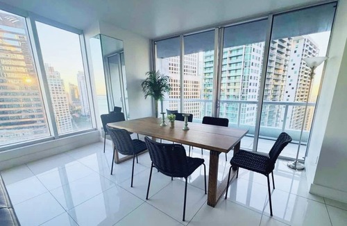 Downtown Miami Apartment | 136 m² Apartment ∙ 2 bedrooms ∙ 4 guests