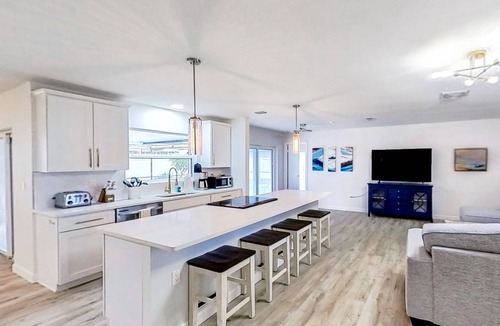 Dunedin House | 137 m² House ∙ 3 bedrooms ∙ 8 guests