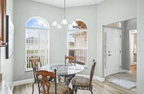 Lady Lake House | 138 Z2B VILLAGE OF VALLE VERDE by REMAX Premier