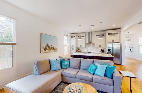 East Hill House | 139 m² House ∙ 2 bedrooms ∙ 4 guests