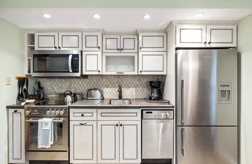 West Beach Village Condo | 1409 West Beach Villa by Akers Ellis Rentals