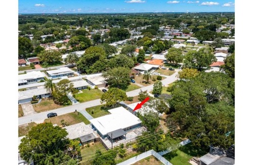 Clearwater House | 141 m² House ∙ 2 bedrooms ∙ 5 guests