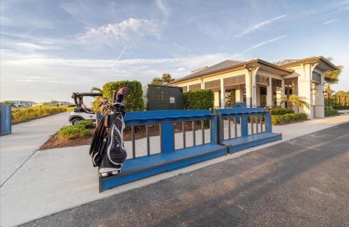 Punta Gorda House | 14151 Heritage Landing Unit 1025