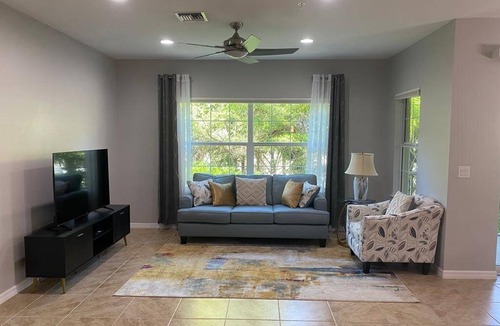 Osprey Village Condo | 142 m² Condo ∙ 3 bedrooms ∙ 4 guests
