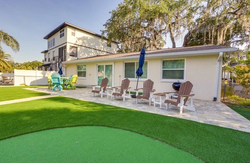 New Port Richey Cottage | 143 m² Cabin ∙ 3 bedrooms ∙ 6 guests