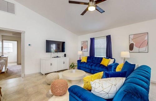 Indian Trails House | 143 m² House ∙ 3 bedrooms ∙ 8 guests