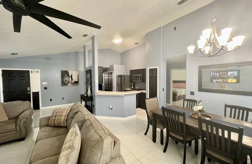 Westbury House | 143 m² House ∙ 4 bedrooms ∙ 8 guests