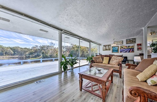 Jacksonville House | 147 m² House ∙ 2 bedrooms ∙ 6 guests
