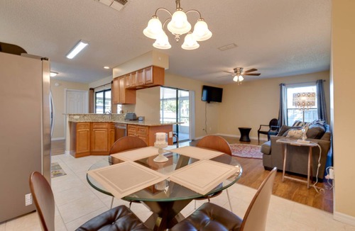 Deltona Lakes House | 147 m² House ∙ 2 bedrooms ∙ 4 guests