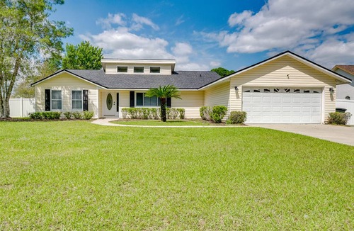Candler House | 148 m² House ∙ 3 bedrooms ∙ 6 guests