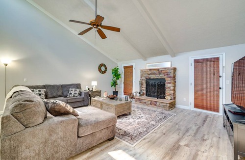 Candler House | 148 m² House ∙ 3 bedrooms ∙ 6 guests