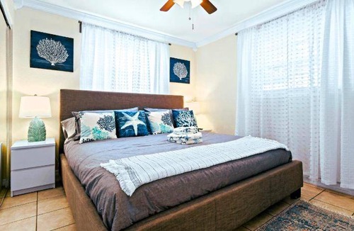 Palm Beach Gardens House | 149 m² House ∙ 4 bedrooms ∙ 8 guests