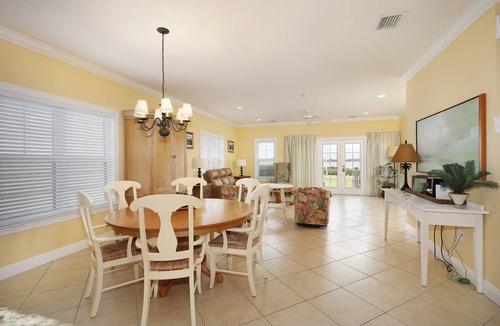 Marathon House | 149 m² House ∙ 3 bedrooms ∙ 6 guests