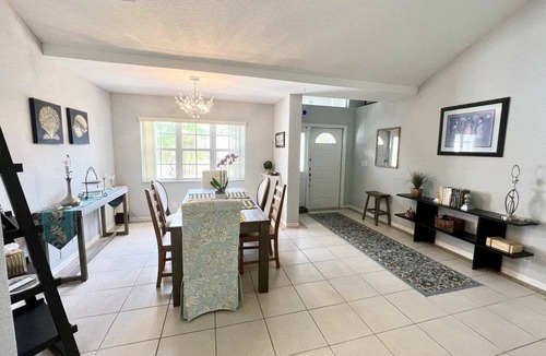Jog Road House | 149 m² House ∙ 3 bedrooms ∙ 6 guests
