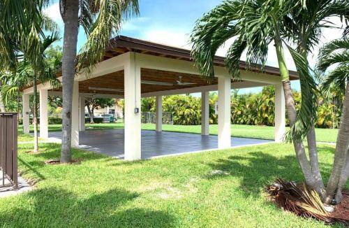 Sunset House | 150 m² House ∙ 3 bedrooms ∙ 10 guests