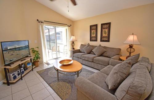 Solana House | 154SA Sunny Side Villa