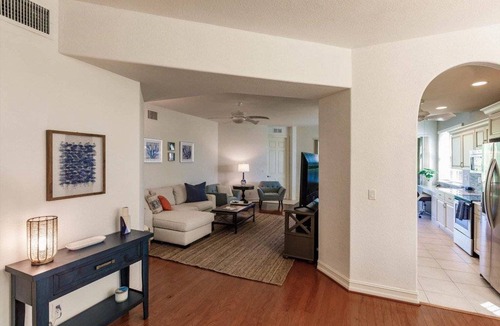 Pelican Condo | 158 m² Condo ∙ 3 bedrooms ∙ 6 guests