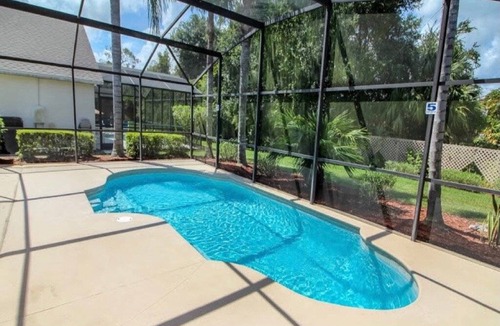 Lake Berkley Villa | 158 m² Villa ∙ 3 bedrooms ∙ 6 guests