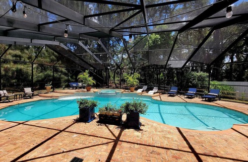 Seminole House | 16 beds, 5BA, 2 Acres, Salt POOL, Spa