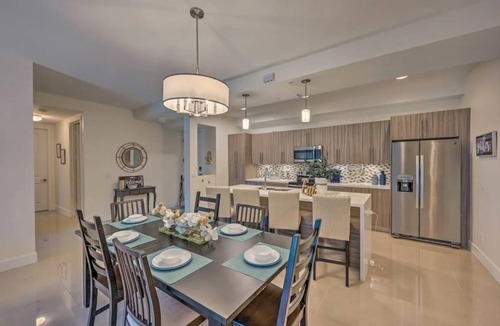 Majestic Palms Condo | 160 m² Condo ∙ 3 bedrooms ∙ 5 guests