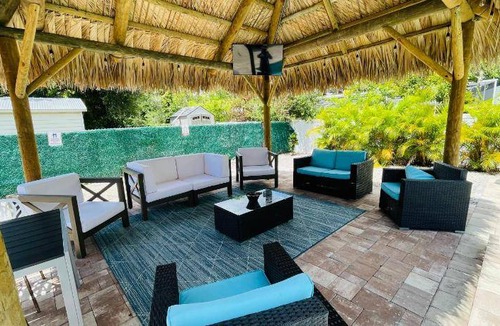 Sarasota House | 1600 m² House ∙ 4 bedrooms ∙ 10 guests