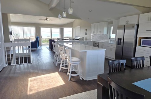 Dennisville House | 1604 Landis Avenue South