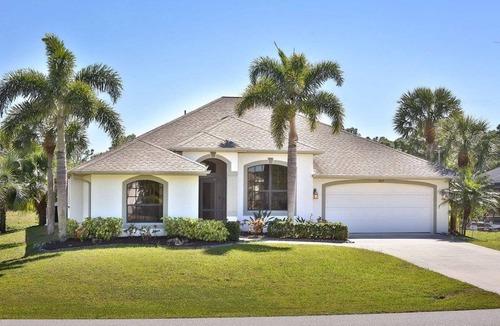 Long Meadow House | 162 m² Bungalow ∙ 3 bedrooms ∙ 6 guests