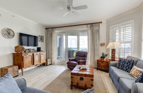 Amelia City Condo | 162 m² Condo ∙ 3 bedrooms ∙ 7 guests