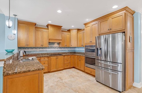 Beverly Beach Condo | 163 m² Condo ∙ 3 bedrooms ∙ 10 guests
