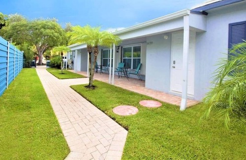 Victoria Park Apartment | 1639B FLL Studio: 1.5 mi to Beach & Las Olas Blvd