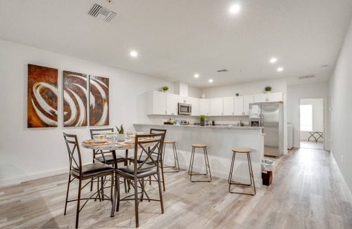 Memphis Apartment | 167 m² Apartment ∙ 4 bedrooms ∙ 12 guests