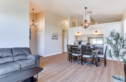 Valrico House | 167 m² House ∙ 3 bedrooms ∙ 6 guests