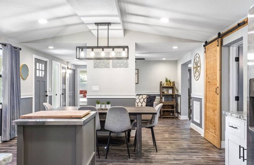 Old Seminole Heights House | 167 m² House ∙ 4 bedrooms ∙ 7 guests