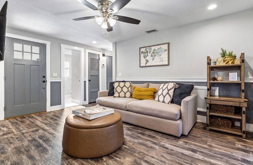 Old Seminole Heights House | 167 m² House ∙ 4 bedrooms ∙ 7 guests