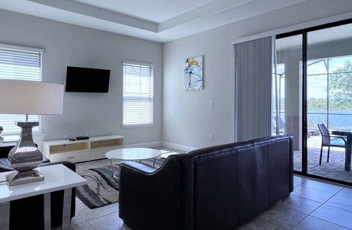 Haines City House | 167CC: 4 Bedroom Spacious Private Pool Home! 2 King Master Suites!- Resort Amenities