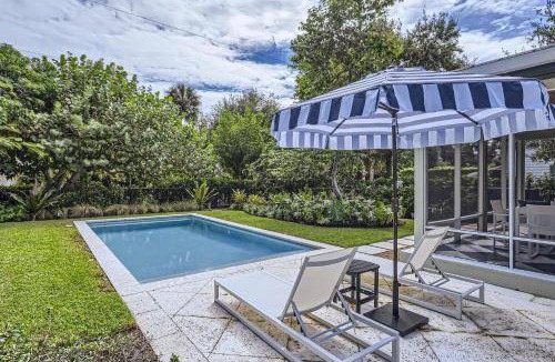 Parrot Cove House | 169 m² House ∙ 3 bedrooms ∙ 6 guests