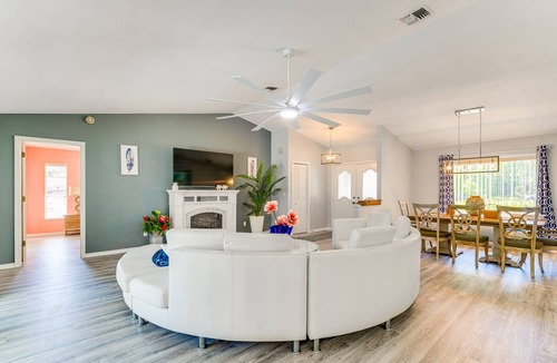 Spring Hill House | 169 m² House ∙ 3 bedrooms ∙ 6 guests
