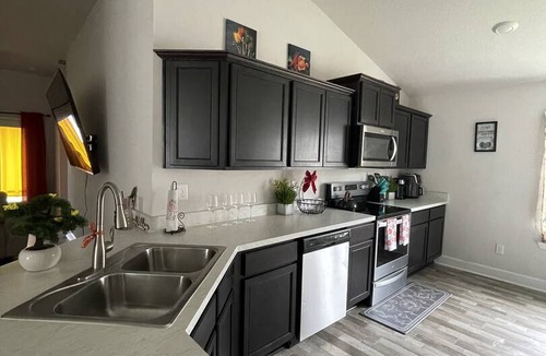 Jacksonville House | 169 m² House ∙ 4 bedrooms ∙ 8 guests