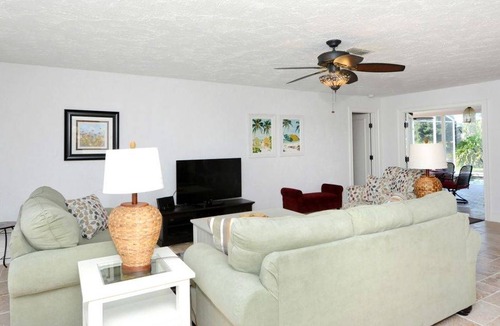Laurel House | 170 m² House ∙ 3 bedrooms ∙ 5 guests