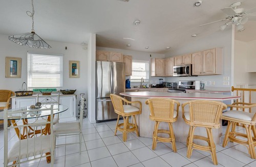 Nettles Island House | 170 m² House ∙ 3 bedrooms ∙ 10 guests