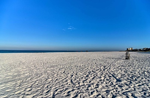 Clearwater Beach Apartment | 171 m² Apartment ∙ 4 bedrooms ∙ 8 guests