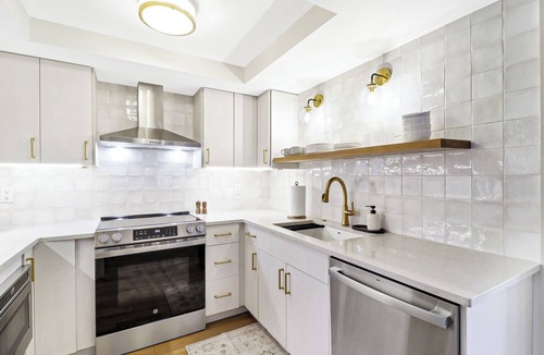South Beach Villa | 1731 Bluff Villas: 1 Bedroom, 1 Bath, Hosts 4