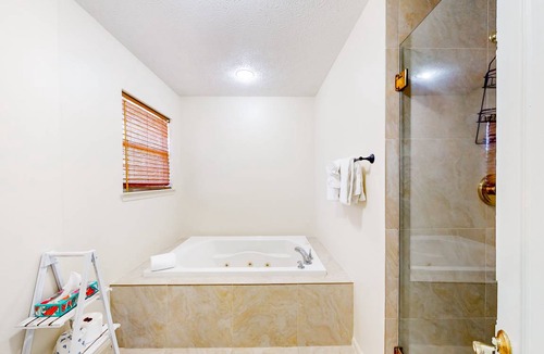 Thomas Drive House | 174 m² House ∙ 3 bedrooms ∙ 8 guests