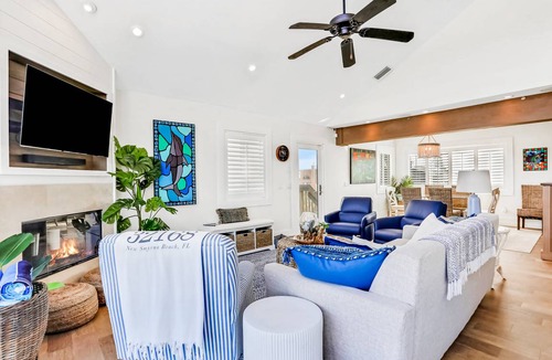 Bethune Beach House | 175 m² House ∙ 3 bedrooms ∙ 10 guests