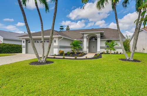 Crown Pointe House | 176 m² House ∙ 4 bedrooms ∙ 8 guests