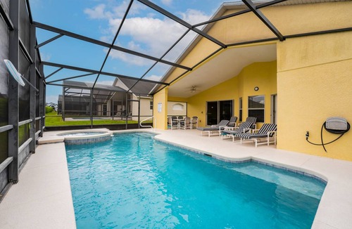 West Stonebridge House | 178 m² House ∙ 4 bedrooms ∙ 8 guests