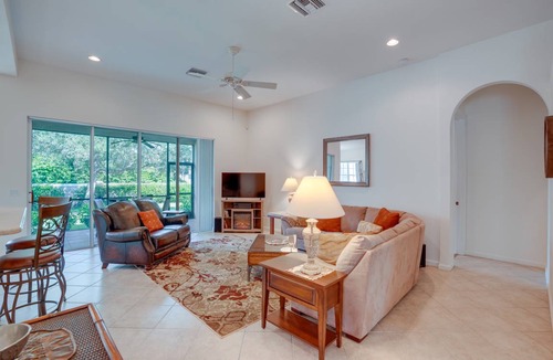Emerson Square House | 184 m² House ∙ 3 bedrooms ∙ 6 guests