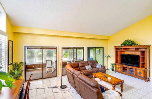 Haines City Apartment | 185 m² Apartment ∙ 2 bedrooms ∙ 4 guests
