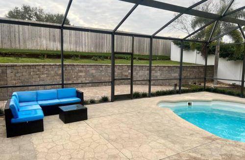 Clermont House | 186 m² House ∙ 3 bedrooms ∙ 11 guests