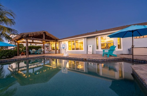 Whitney Beach House | 186 m² House ∙ 3 bedrooms ∙ 10 guests